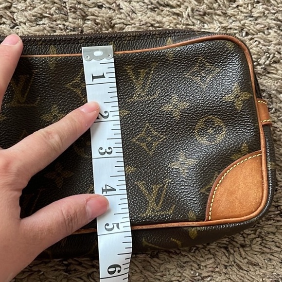 Louis Vuitton Marly Dragonne Monogram Wristlet - Picture 8 of 14